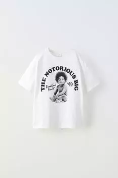 ПЕДАЛЬНО ИЗВЕСТНЫЙ БОЛЬШОЙ (С) ФУТБОЛКА