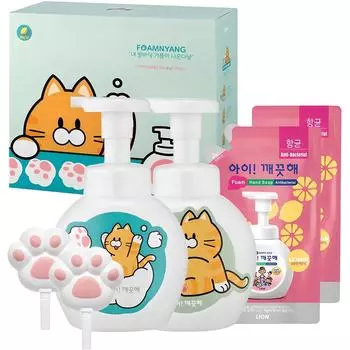 Пена для мытья рук Kids Clean Cat с ароматом лимона 2 шт. + сменный блок 200 мл 2 шт. + пенный инструмент 2 шт. + пенная наклейка Cat 2 шт., 250 мл, 1 набор