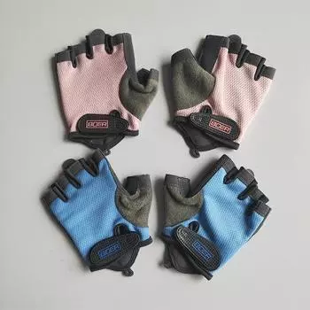 Перчатки унисекс с нескользящей подошвой и полупальцами для велоспорта, гантелей, занятий спортом на открытом воздухе и скалолазания Small розовый