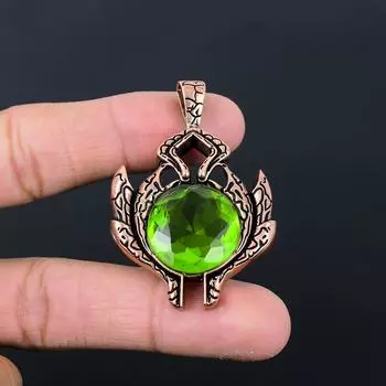 Перидот драгоценный камень чистая медная проволока обертка ручной работы замечательный ювелирный кулон 2.17 inches зелёный