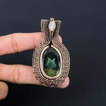Перидот и лунный камень, драгоценный камень, чистая медная проволока, замечательная ювелирная подвеска ручной работы 2.56 Inches зелёный
