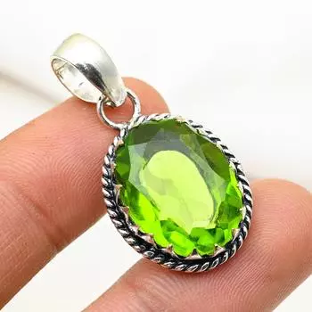 Peridot Pendant, 925 Sterling Silver Handmade Jewelry, Gemstone Pendant Gifts For Mother Unique Style Pendant 1.45 Inches зелёный
