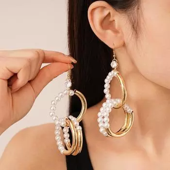 Personality Imitation Pearl Earrings Exaggerated Ear Stud Circle Splicing Ear Hook Women золотой