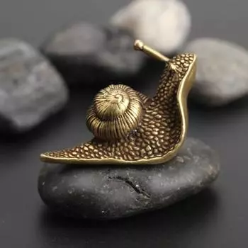 Personality Retro Pure Copper Mini Snail Statue Ornaments Desk Antique Brass Tea Pet Collection Home Decorations for Living Room Snails