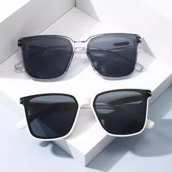 Personality, Trend, Fashion, Large Frame Sunglasses, Men S And Women S Sunglasses, Curved Lenses, Shading, Showing Small Ink On The Face