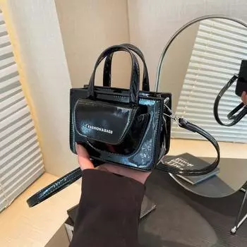 Personalized fashion small square bag women s spring and summer new trend versatile commuter shoulder messenger bag чёрный