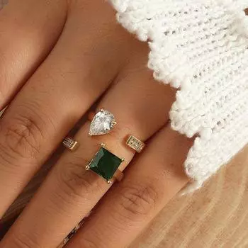 Personalized retro ring Female court style emerald gem design ring niche temperament high-end versatile ring Opening adjustable