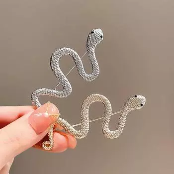 Персонализированная брошь в виде змеи для мужчин и женщин, ретро-мода, одежда, булавки, нишевый дизайн, корсаж с животными золотой
