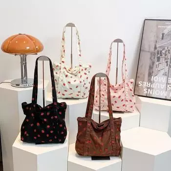 Персонализированная и модная сумка для покупок на одно плечо, летняя новая красивая сумка с принтом клубники, простая повседневная сумка-тоут из высококачественного материала
