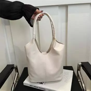 Персонализированная корейская модная простая сумка-сумка 2024 года, новый нишевый дизайн, высококачественная сумка-ведро на одно плечо под мышкой чёрный