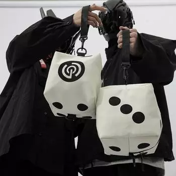 Персонализированная сумка для игральных костей 2023. Модная холщовая сумка через плечо с широким плечевым ремнем с принтом. Instagram крутая сумка для переноски для пар.