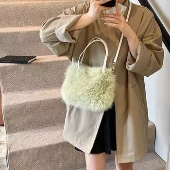 Персонализированная сумка для волос в иностранном стиле, переносная сумка для путешествий 2024 года, новая модная простая корейская версия, одно плечо, маленькая квадратная сумка через плечо светло-розовый