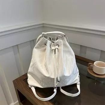 Персонализированная текстура маленькая женская сумка 2024 года осень новая сумка через плечо подмышкой сумка-ведро дизайн рюкзак для поездок на работу чёрный