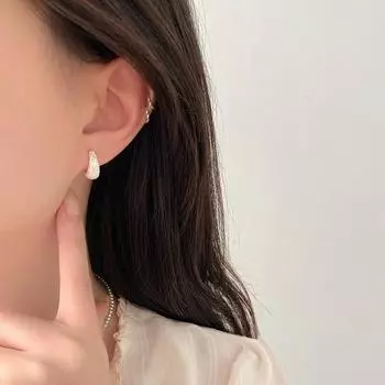 Персонализированные блестящие песочные серьги-кнопки для женщин с блестящим светом, роскошный нишевый дизайн, милый и крутой стиль