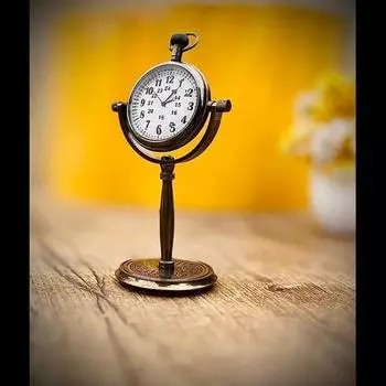 Персонализированные настольные часы в стиле ретро, персонализированный подарок для пары, настольные часы, рождественский подарок, подарок на годовщину, подарок в виде часов ручной работы