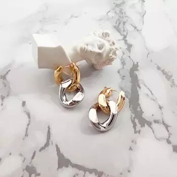 Персонализированные серьги женские преувеличенные серьги темперамент холодный ветер металлические серьги ниша простые ретро серьги золотой