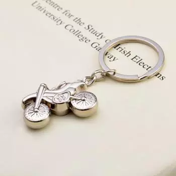 Персонализированный брелок для ключей в виде мотоцикла для мужчин — идеально подходит для корпоративных мероприятий и небольших подарков! Light motorcycle