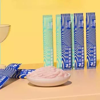 Pet Snack Bars Cat Dog Snacks Cat Wet Food Chicken Beef Cat Strips Cats and Dogs Staple Food Nutritious Hydrating Fattening Beef 15g 1pc