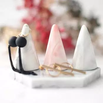 Photography Props Ring Display Stand Finger Ring Holder Jewelry Display Stand Ring Storage Rack розовый