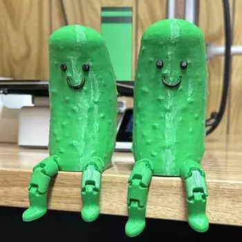 Pickle Pals Desk Buddy 3D Printed Pickle Pals Decoration с шарнирными ножками Гибкая игрушка-фиджет для любителей солений Украшение стола 1pc