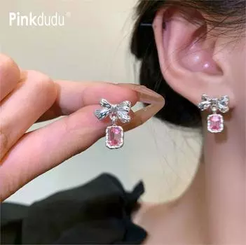 Pinkdudu иглы, циркон, стразы, бант, квадратные висячие серьги, роскошные простые гальванические сверкающие серьги с блестящим цирконом PD1893 розовый
