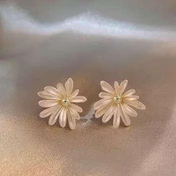 Pinkdudu Minimalist Zinc Alloy Earrings Korean Style Stud Earrings for Women Party Vacation Jewelry Anniversary Gift PD2321