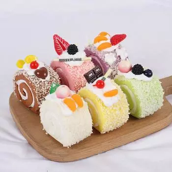 Пирог-симуляция швейцарского рулета: Модель для десерта и реквизит для фотосъемки выпечки Without magnet фиолетовый