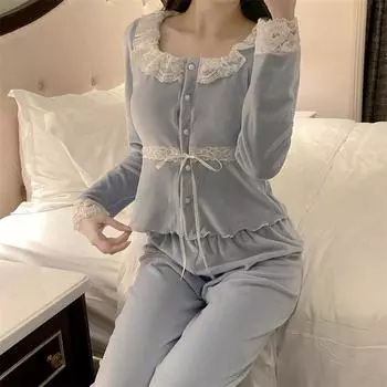 Пижама с длинными рукавами, домашняя одежда для женщин, осень-зима, с плюшевой кружевной отделкой, сексуальная ночная рубашка, квадратный вырез, комплект домашней одежды M