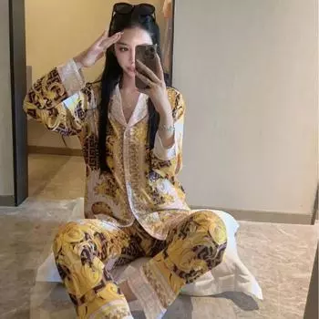 Пижамы из ледяного шелка, новая весенне-осенняя одежда в дворцовом стиле, высококачественная свободная повседневная домашняя одежда с принтом M жёлтый