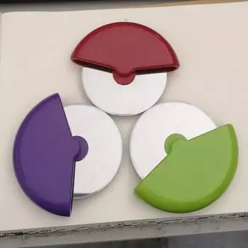 Pizza Wheel Cutter Pastry Knife Pasta Wheel 7.5cm Diameter красный