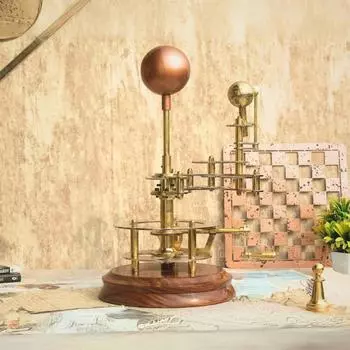 Планетарий, Обработка Земли, Луна вокруг Солнца, Латунь и сталь