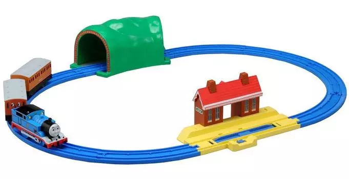 Plarail Базовый набор Паровозик Томас