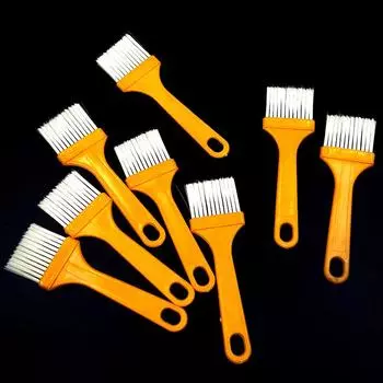 Пластиковая кисть Нет. 4 маленьких щетки для запекания, щетка для макания, щетка для барбекю, щетка для блинов с маслом, желтая ручка, щетка для чистки No. 4