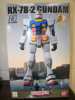 Пластиковая модель Bandai HG Gundam GREEN TOKYO GUNDAM PROJECT 1/144 RX-78-2 Ver.G30th (Одайба Лимитед) зелёный