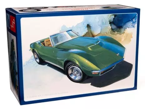 Пластиковая модель Chevrolet Corvette Roadster AMT 1972 AMT1437 1/25