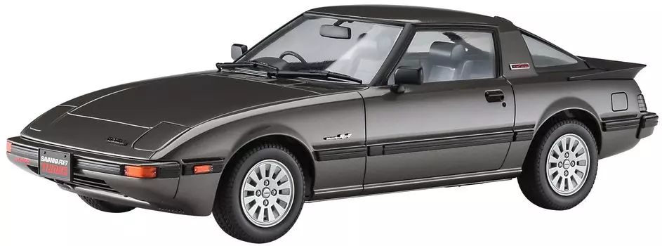 Пластиковая модель Hasegawa Mazda Savanna Late Type Turbo GT HC52 1/24 RX-7 (SA22C)