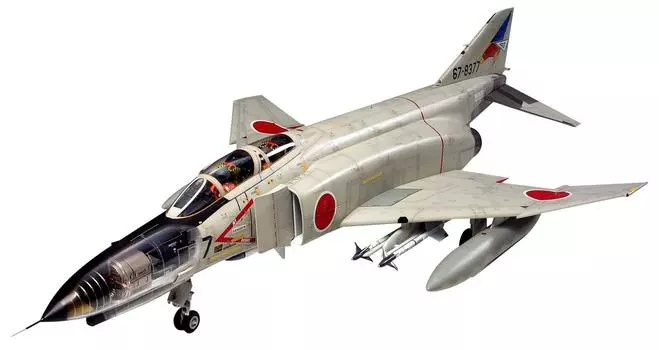 Пластиковая модель самолета Tamiya Air Force Phantom II 60314 1/32 № 14 Самооборона F-4EJ белый