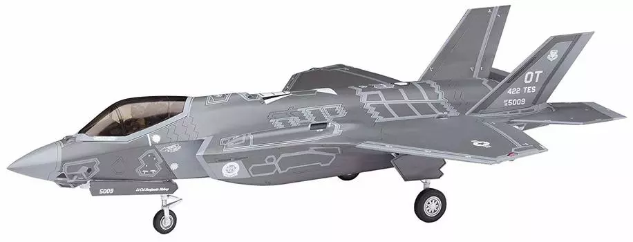 Пластиковая модель самолета ВВС США Lightning II Hasegawa E42 1/72 F-35A серый