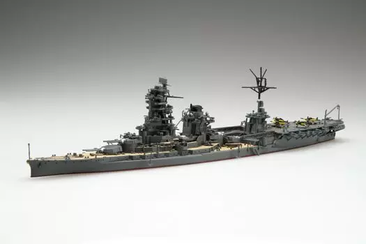 Пластиковая модель специального выпуска Японского военно-морского воздушного линкора «Исэ» 1/700 № 39 (1945/Операция Сёити-го)