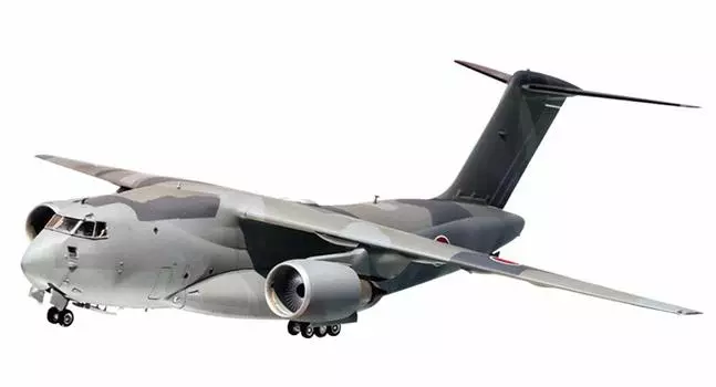 Пластиковая модель военно-транспортного самолета серии AOSHIMA 1/144 № 3 Самооборона C-2