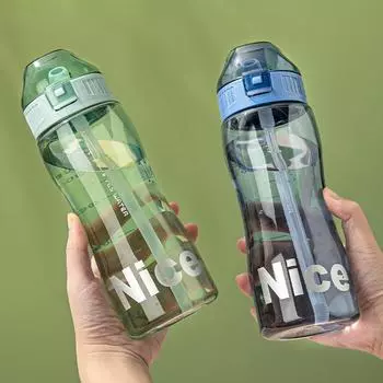 Пластиковая спортивная бутылка для воды с силиконовой трубочкой, портативные герметичные чашки для чая, маркер объема, многоразовый стакан, фитнес-посуда для питья 501-600ml белый