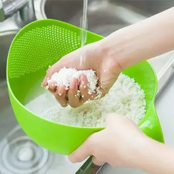 Пластиковый фильтр для мытья риса с ручкой, мелкими сливными отверстиями, сито для мытья фруктов, сливная корзина, дуршлаг для чистки овощей