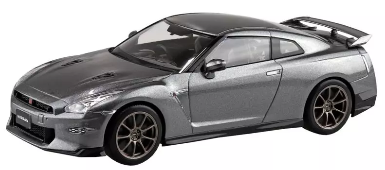 Пластиковый комплект Aoshima Bunka Kyozaisha Raku для Nissan R35 NISSAN 2024, темно-металлический серый пластик, модель 1/32 № 03-DM GT-R (Машина)