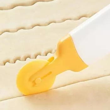 Пластиковый роликовый нож для нарезки теста 4 в 1 - многофункциональный нож для нарезки пасты с лезвием в форме цветка