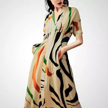 Платье А-силуэта средней длины с V-образным вырезом, стройнящее, с темпераментом, в стиле богини, с платикодоном крупноцветковым Color (short sleeve) 2XL