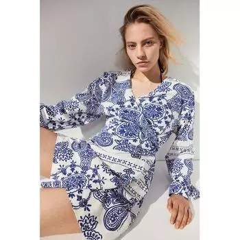 Платье из джерси с запахом HM, белое с узором пейсли