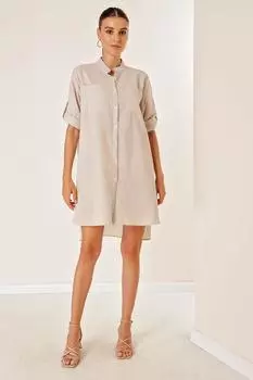 Платье из жатого хлопка с двойным карманом спереди и короткой спиной, в длинную продольную полоску с короткими рукавами