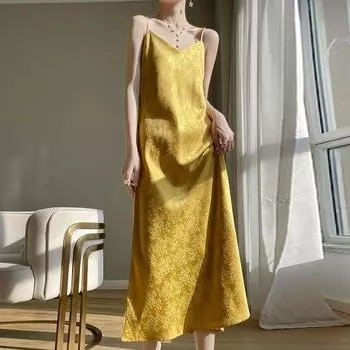 Платье макси из атласа из ацетата с v-образным вырезом и цветочным принтом для женщин - обтягивающее платье-комбинация без рукавов с сексуальным вырезом, элегантная и струящаяся одежда для вечеринок/коктейлей S