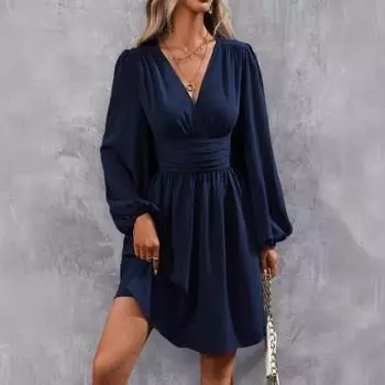 Платье осень/зима с косым вырезом, рукавами-фонариками и плиссировкой на талии S бордовый