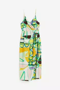 Платье с закрученной деталью